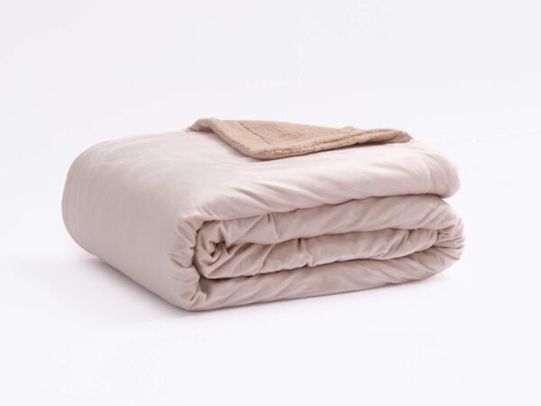 שמיכת מינק שרפה SOFIA בז'