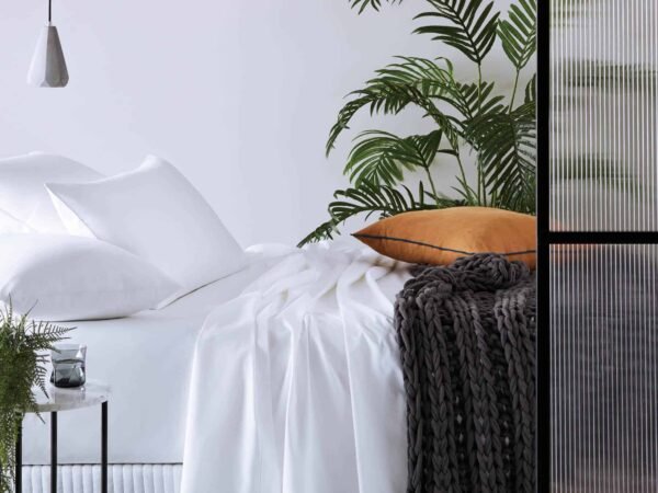 סדין White במבוק כותנה REPLAY 460T