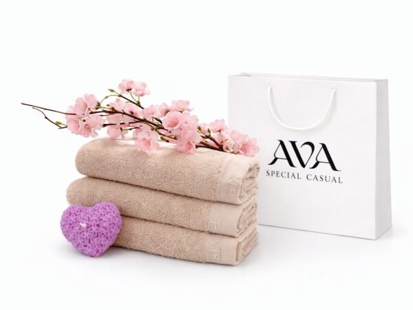 סט מגבות ורוד עם נר לילך